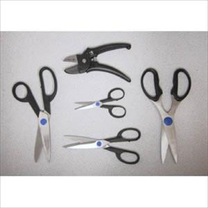 International 5-Piece Scissor Set