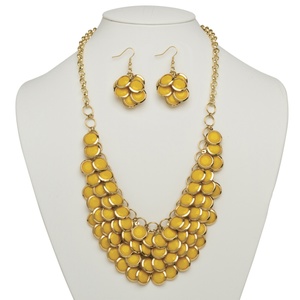 PalmBeach Jewelry 2 Piece Yellow Bib Necklace and Cluster Earrings Set in Yellow Gold Tone