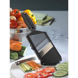 Adjustable Slicer with Julienne Blade