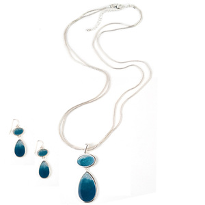 Covington Women&#8217;s Drop Necklace & Earrings Set